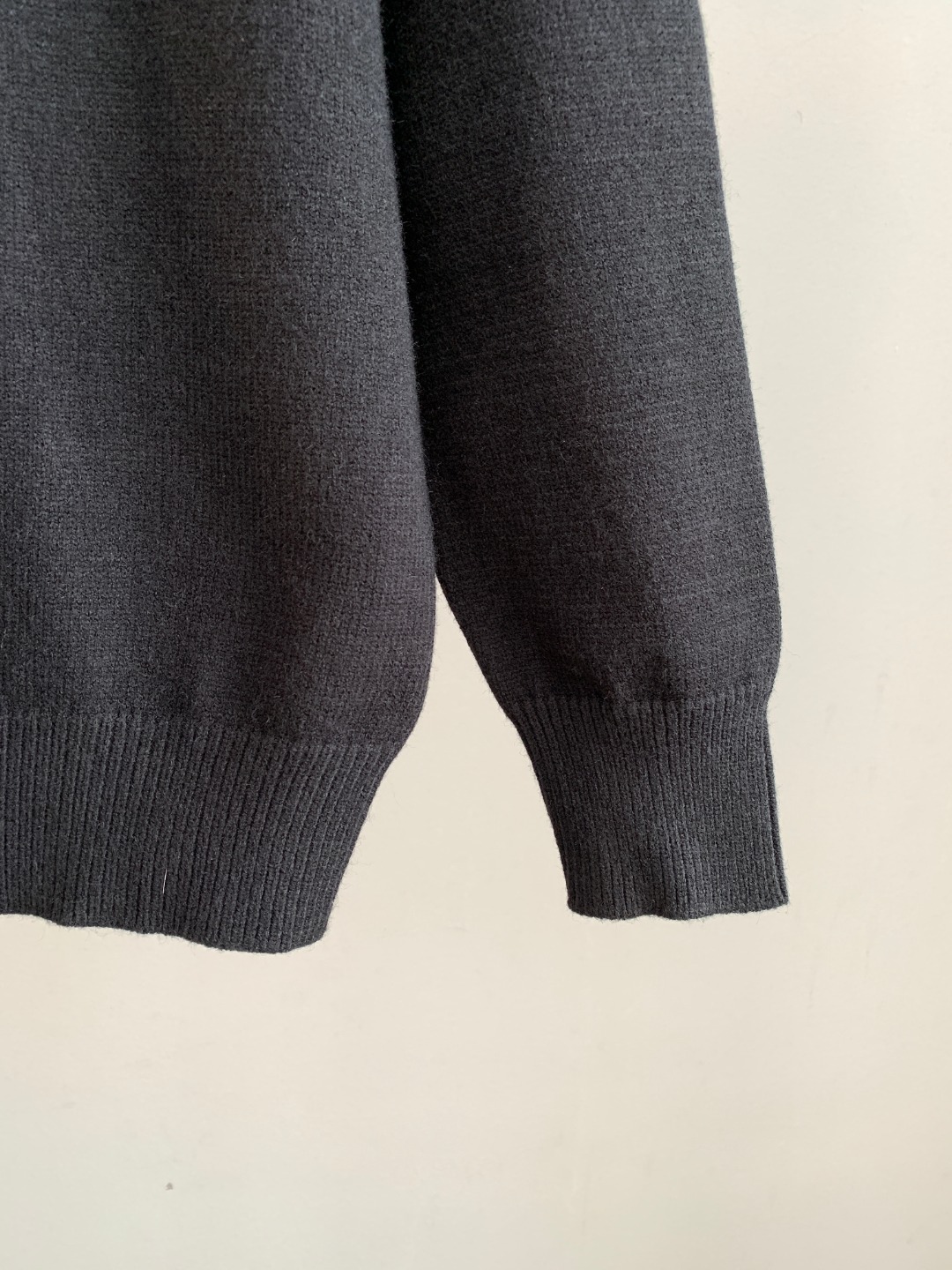 Louis Vuitton Unisex Sweatshirt Size S-XXL