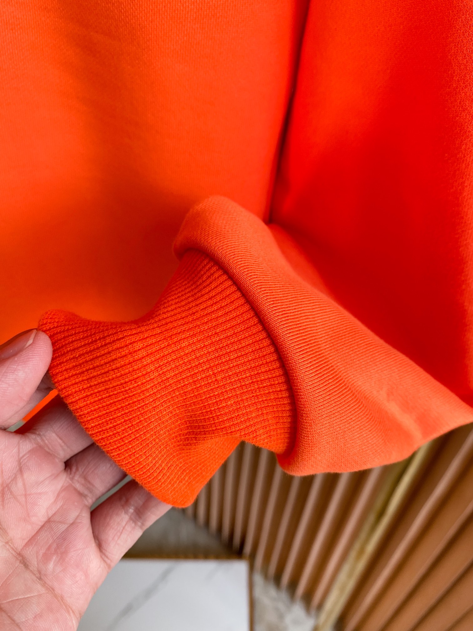 Burberry Unisex Sweatshirt Size S-XXL