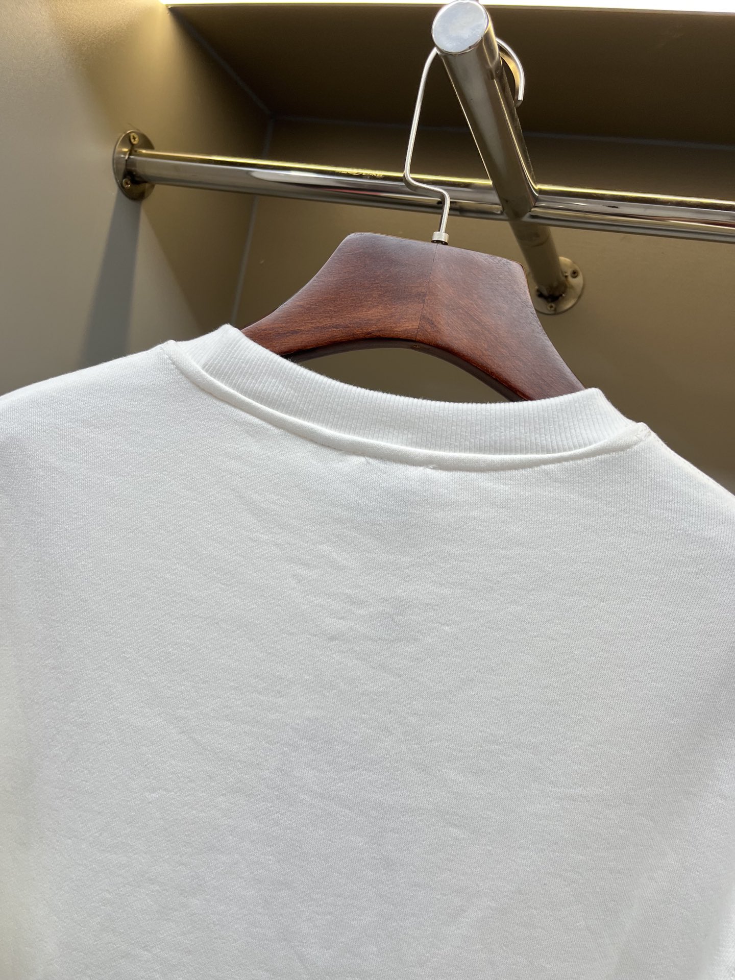 Burberry Unisex Sweatshirt Size S-XXL