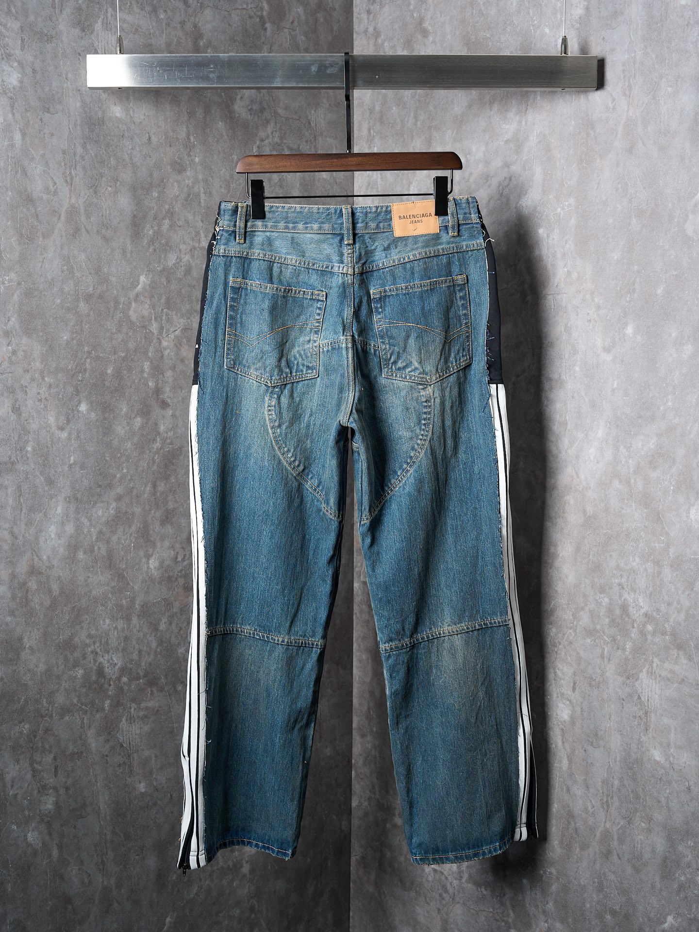 Balenciaga Unisex Jeans Size S-XL