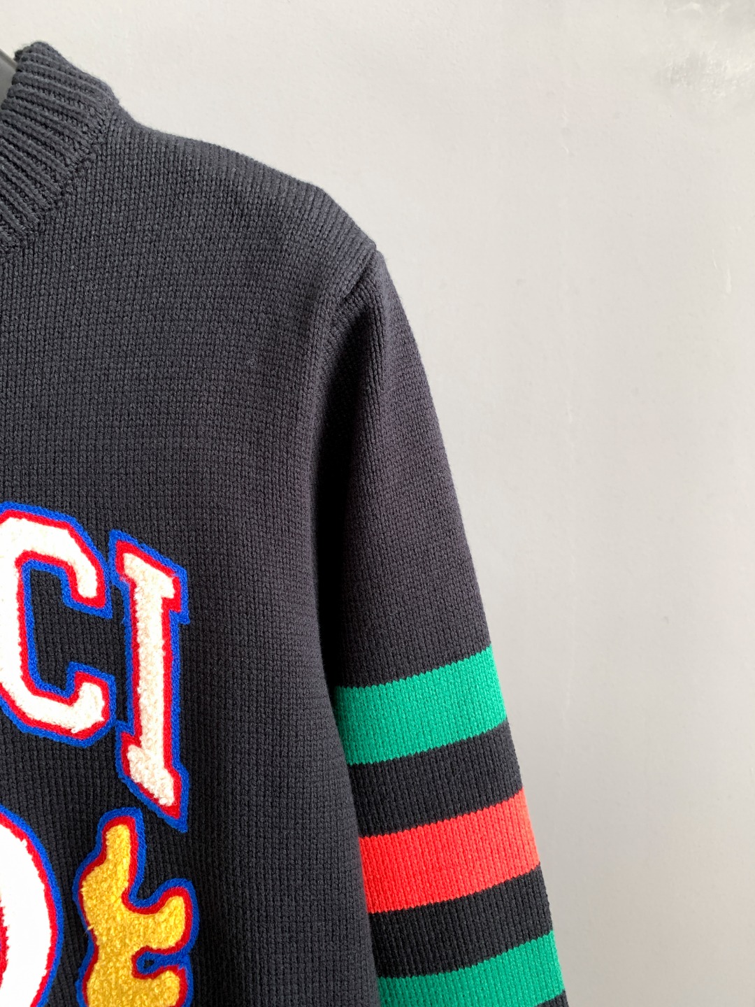 Gucci Unisex Sweatshirt Size S-XXL