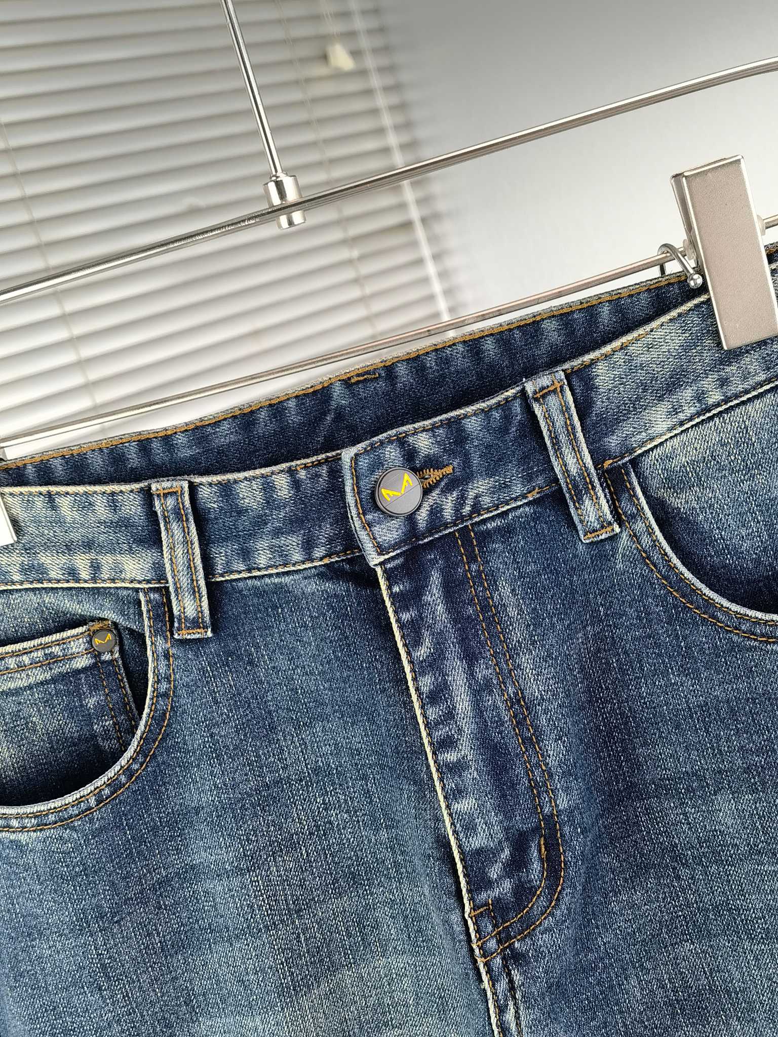 Fendi Jeans Men Size 29-42