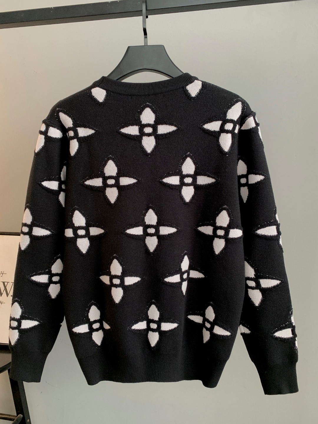 Louis Vuitton Unisex Sweatshirt Size S-XXL