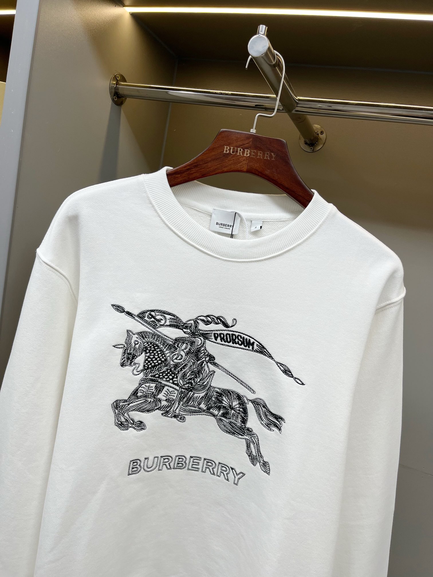 Burberry Unisex Sweatshirt Size S-XXL