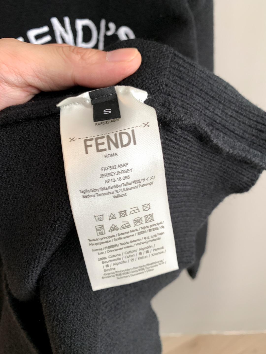 Fendi Unisex Sweatshirt Size S-XL