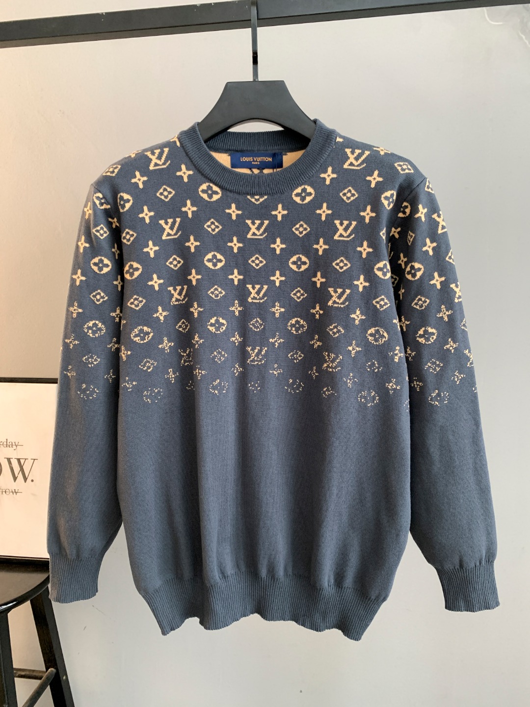 Louis Vuitton Unisex Sweatshirt Size S-XXL