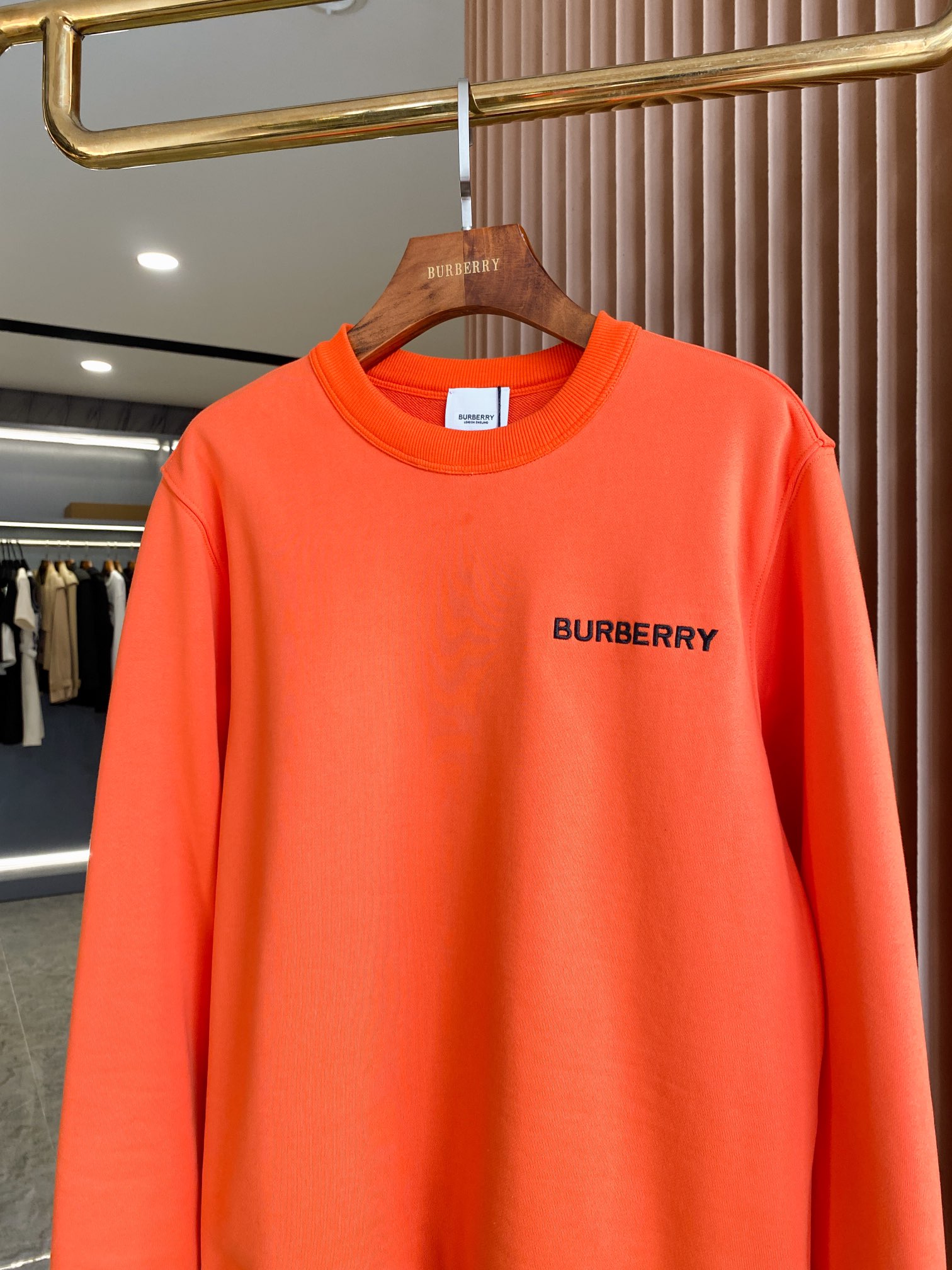 Burberry Unisex Sweatshirt Size S-XXL