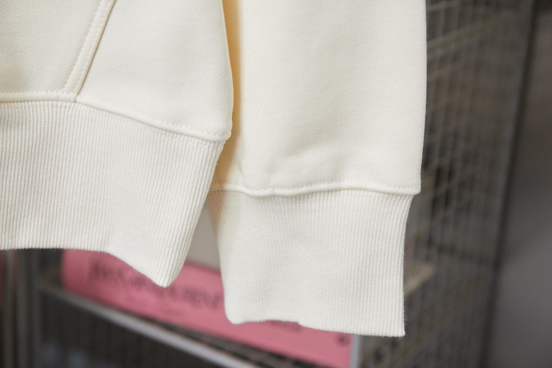 Gucci Unisex Sweatshirt Size S-XL