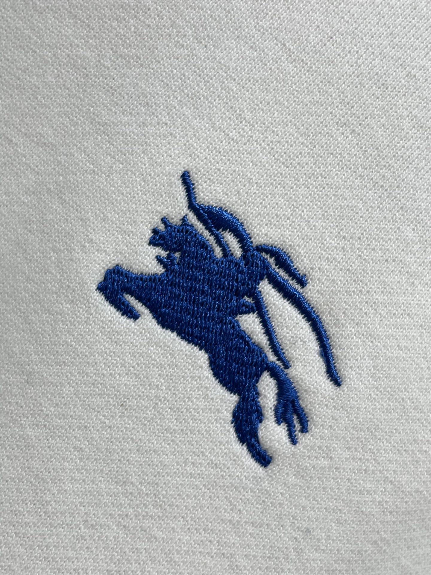 Burberry Unisex Sweatshirt Size S-XXL