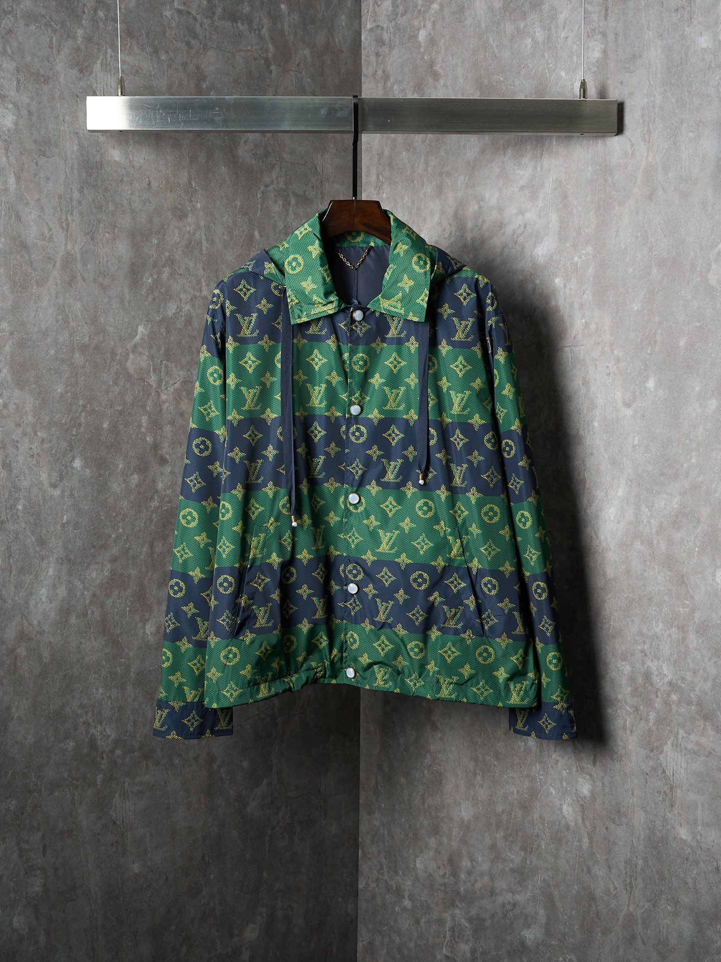 Louis Vuitton Unisex Jacket Size S-XL