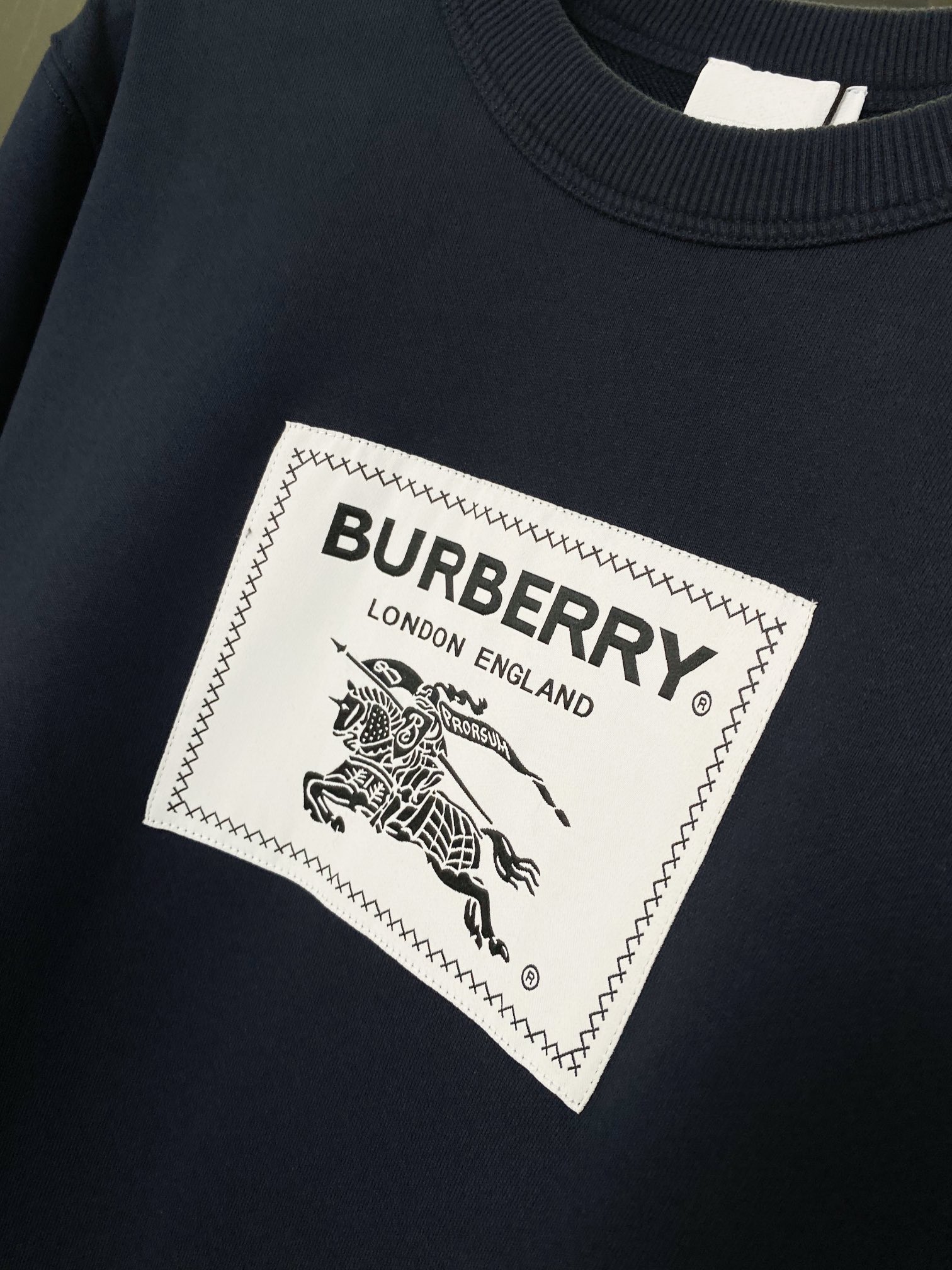 Burberry Unisex Sweatshirt Size S-XXL
