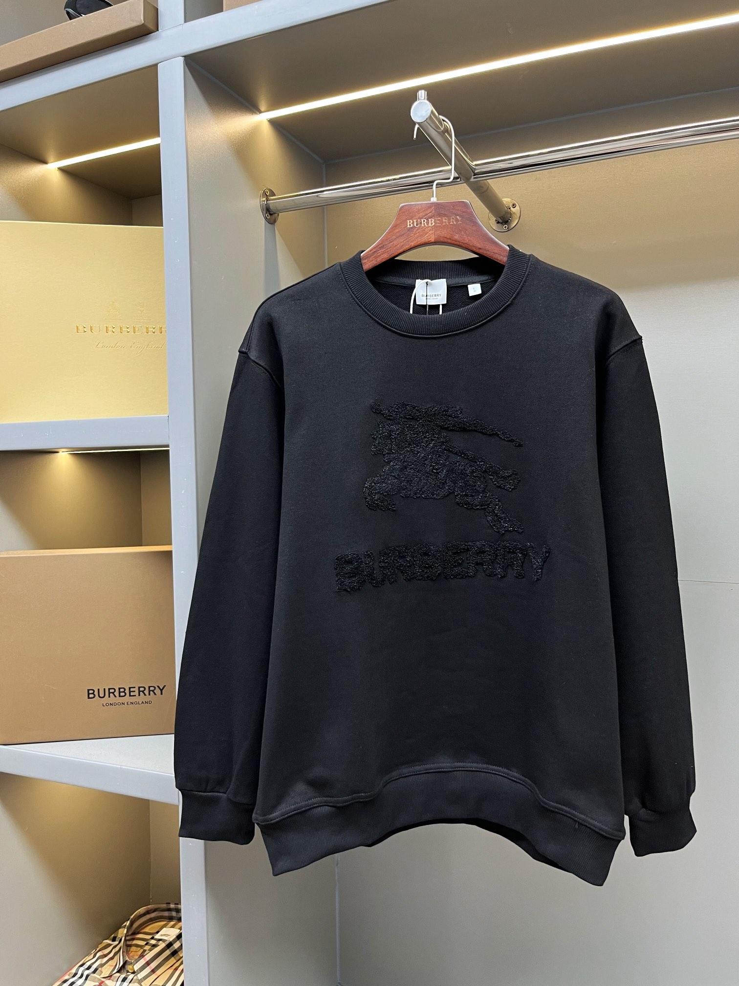 Burberry Unisex Sweatshirt Size S-XXL
