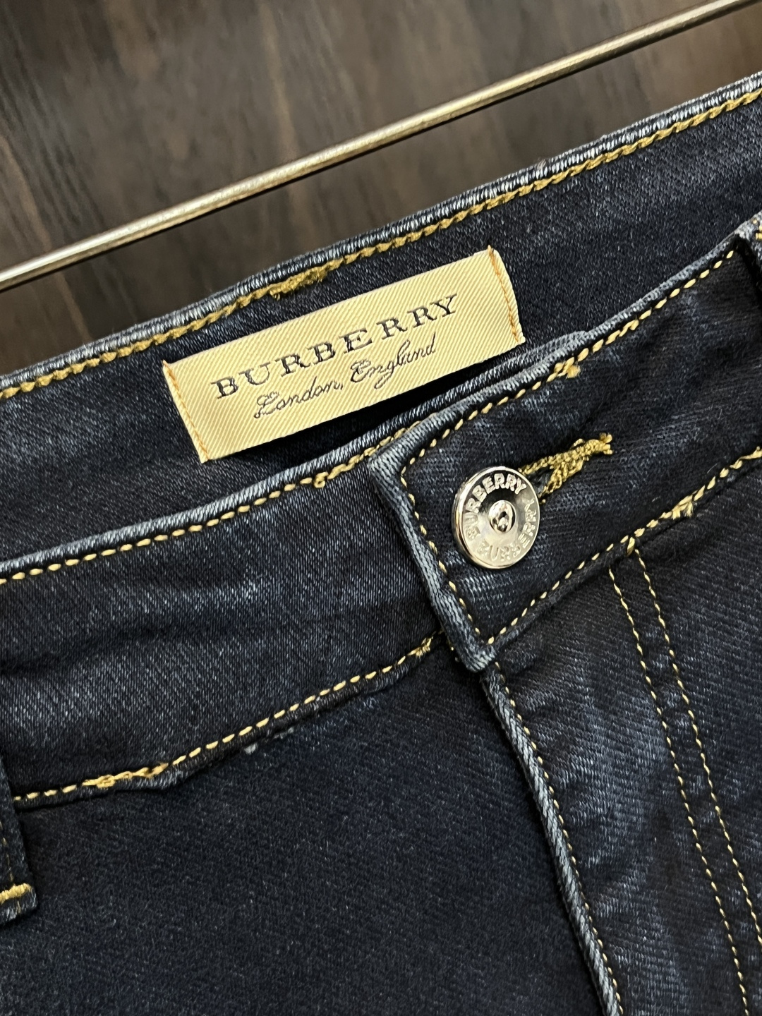 Burberry Jeans Men Size 29-38