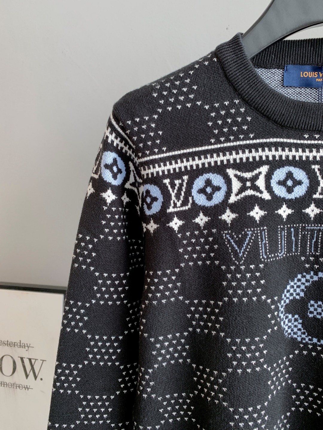 Louis Vuitton Unisex Sweatshirt Size S-XXL