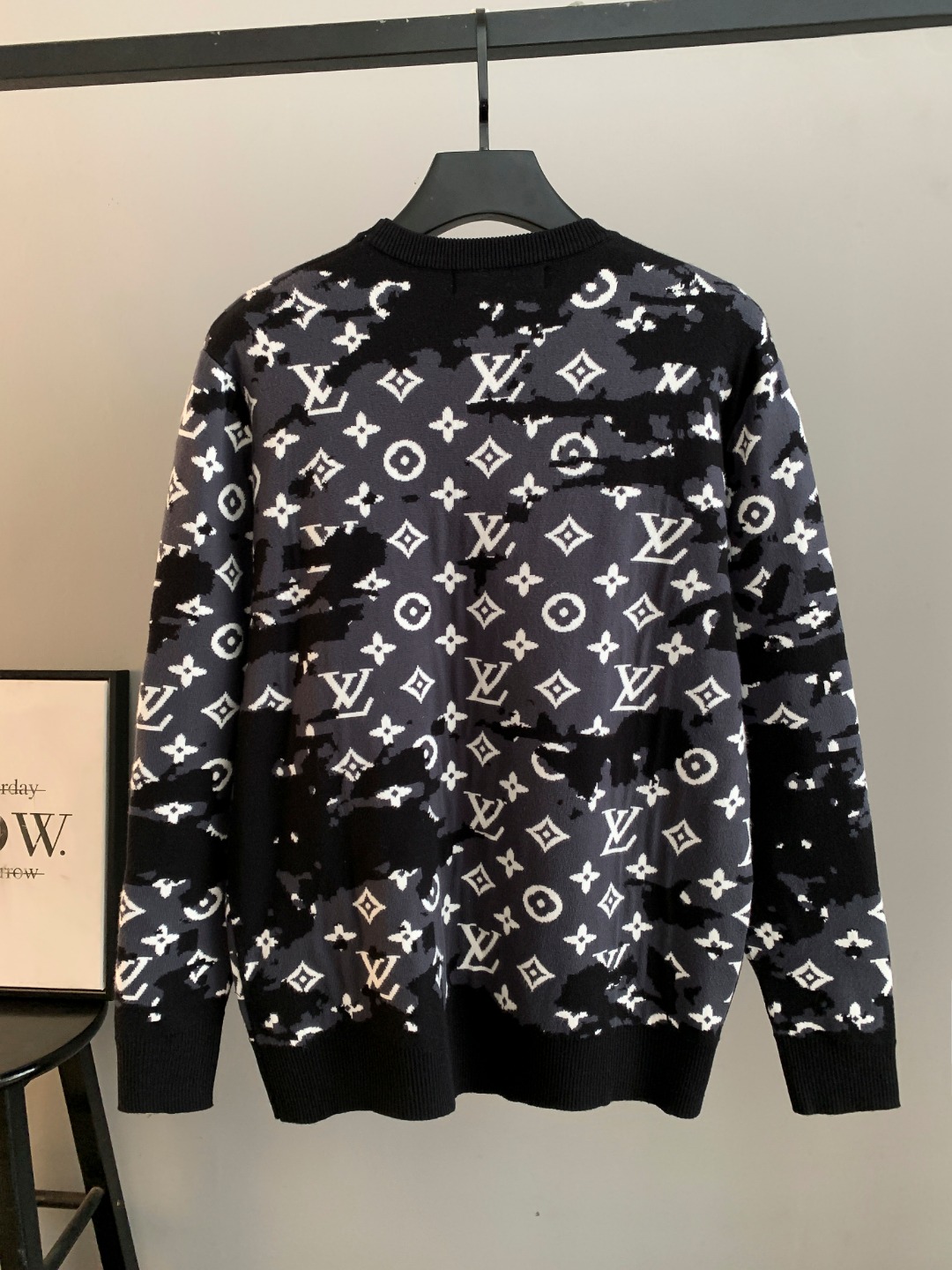 Louis Vuitton Unisex Sweatshirt Size S-XXL