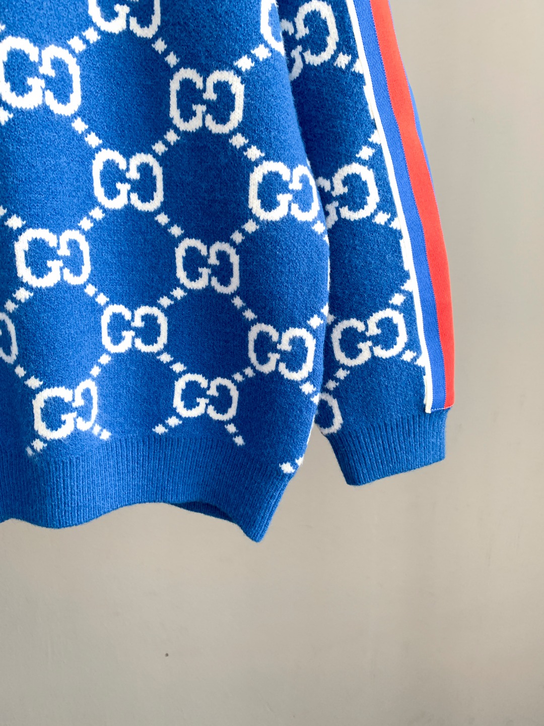 Gucci Unisex Sweatshirt Size S-XXL