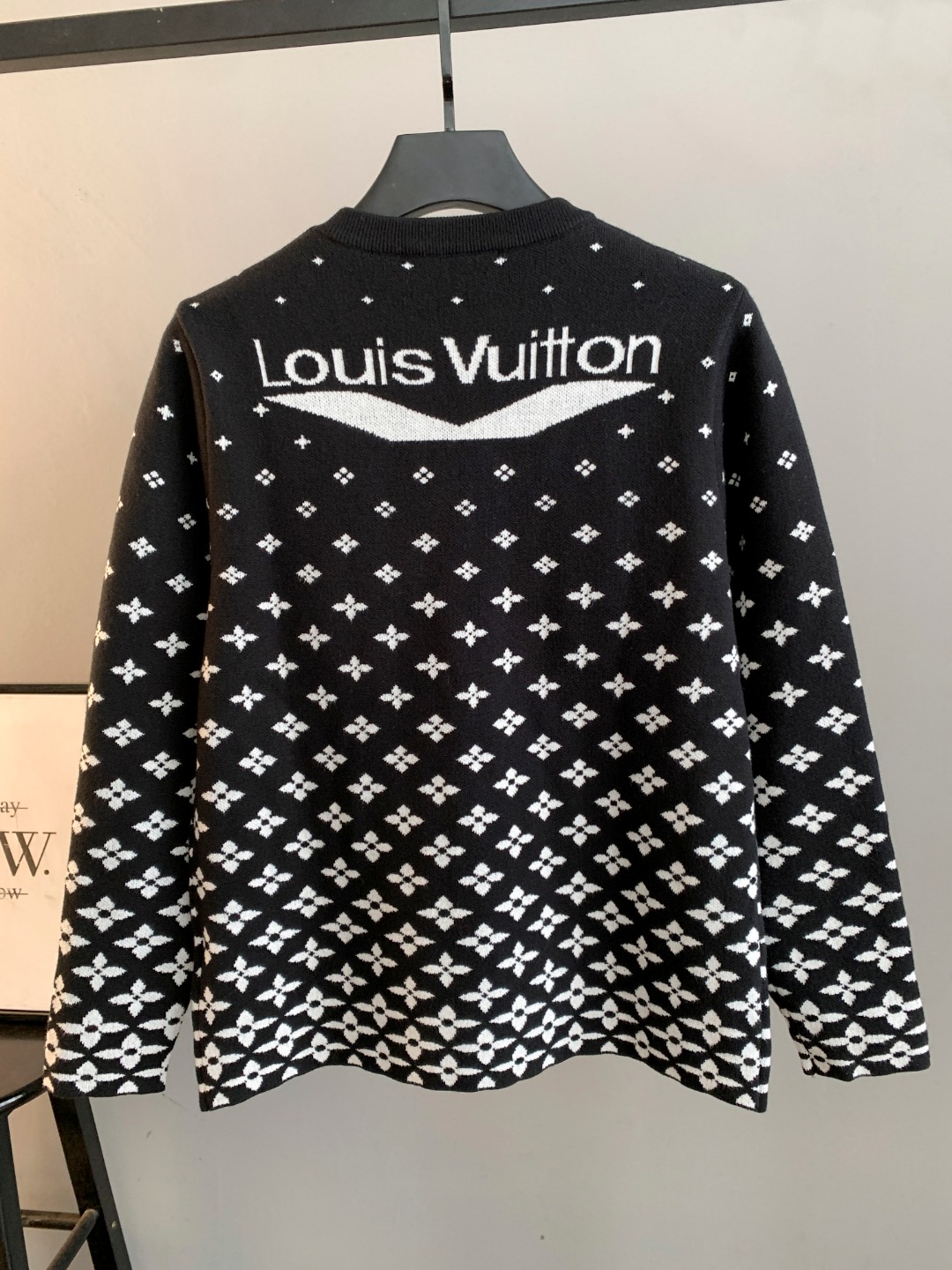 Louis Vuitton Unisex Sweatshirt Size S-XXL