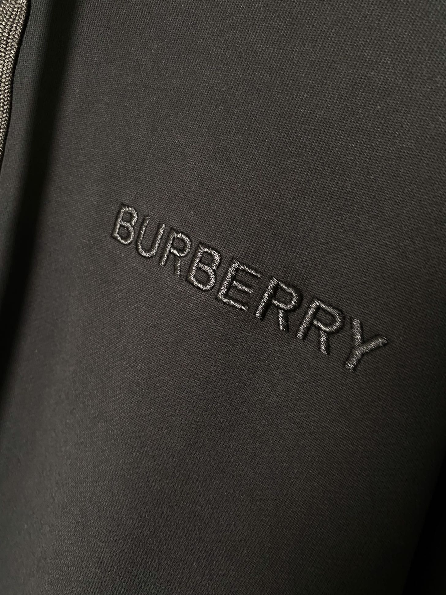 Burberry Unisex Sweatshirt Size S-XXL