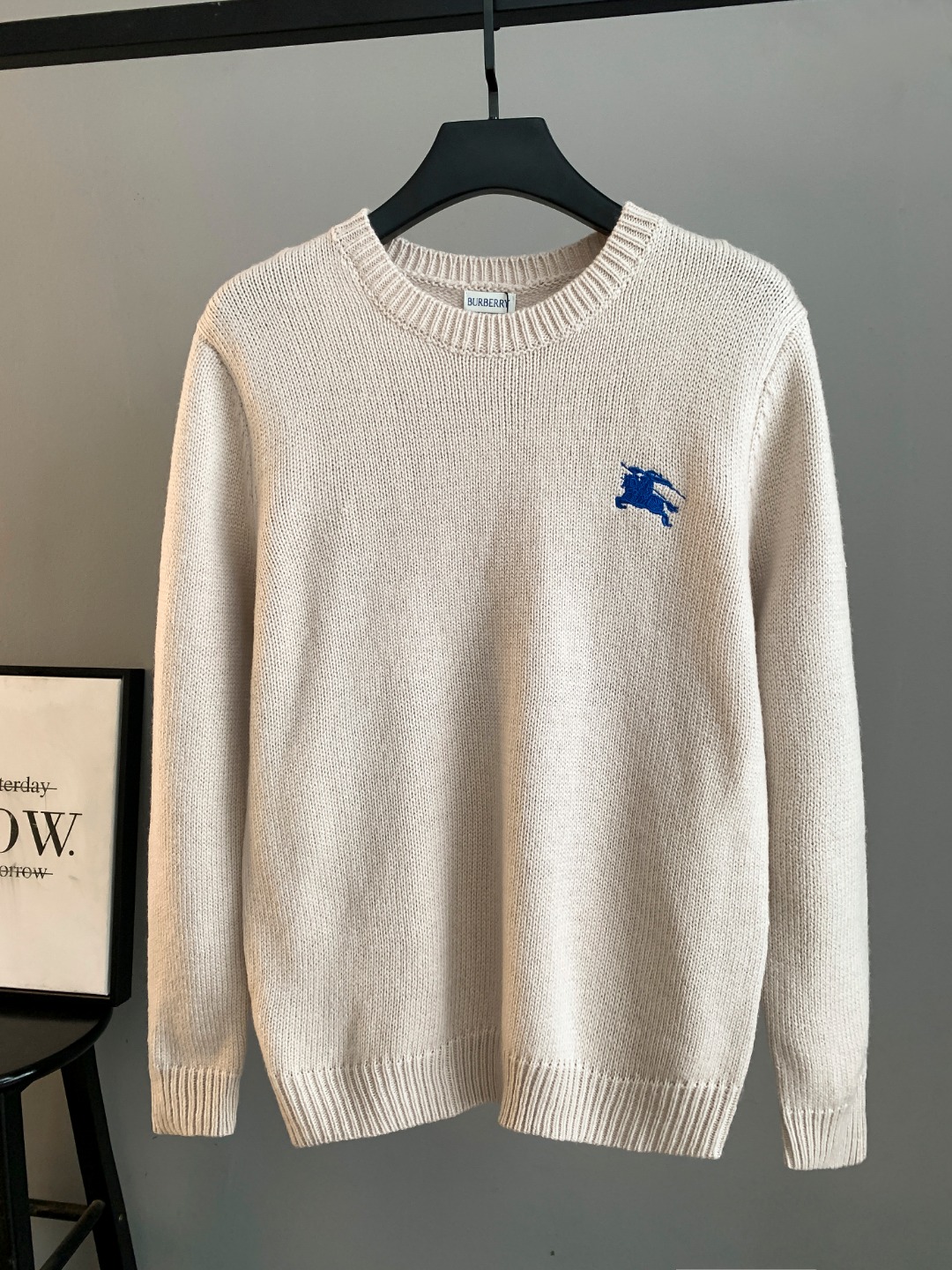 Burberry Unisex Sweatshirt Size S-XXL