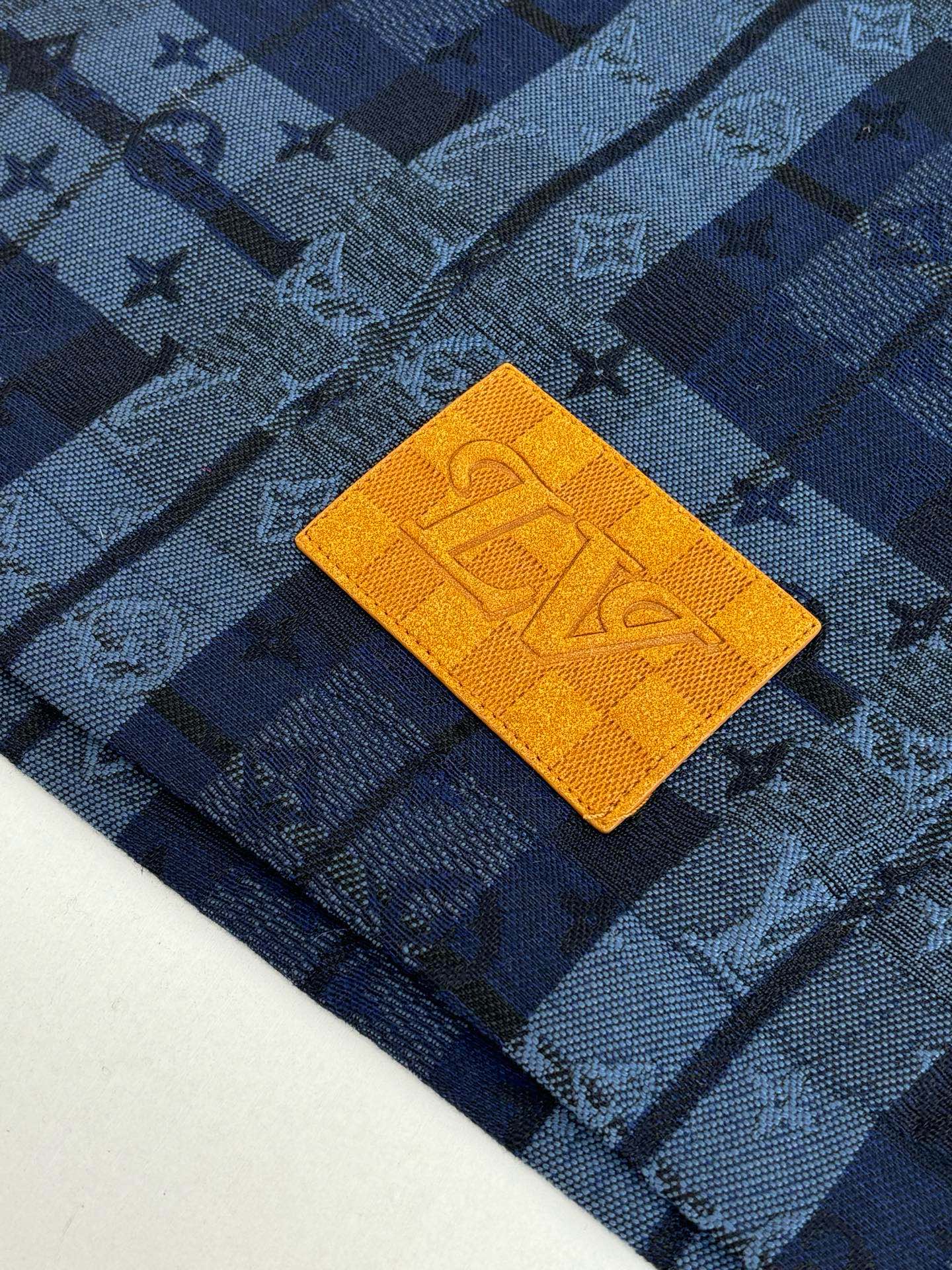 Louis Vuitton Unisex Jacket Size S-XL