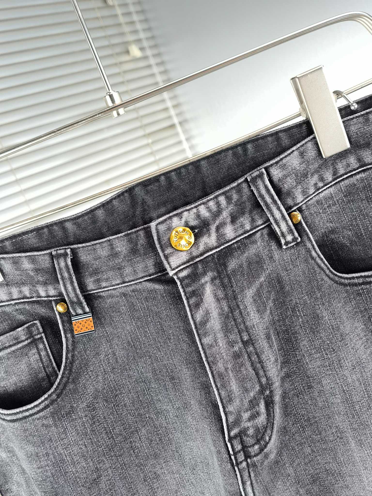 Louis Vuitton Jeans Men Size 29-42