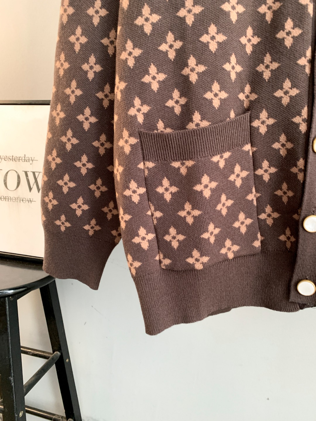 Louis Vuitton Unisex Sweatshirt Size S-XXL