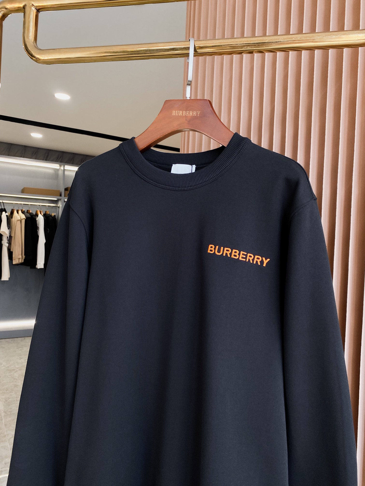 Burberry Unisex Sweatshirt Size S-XXL