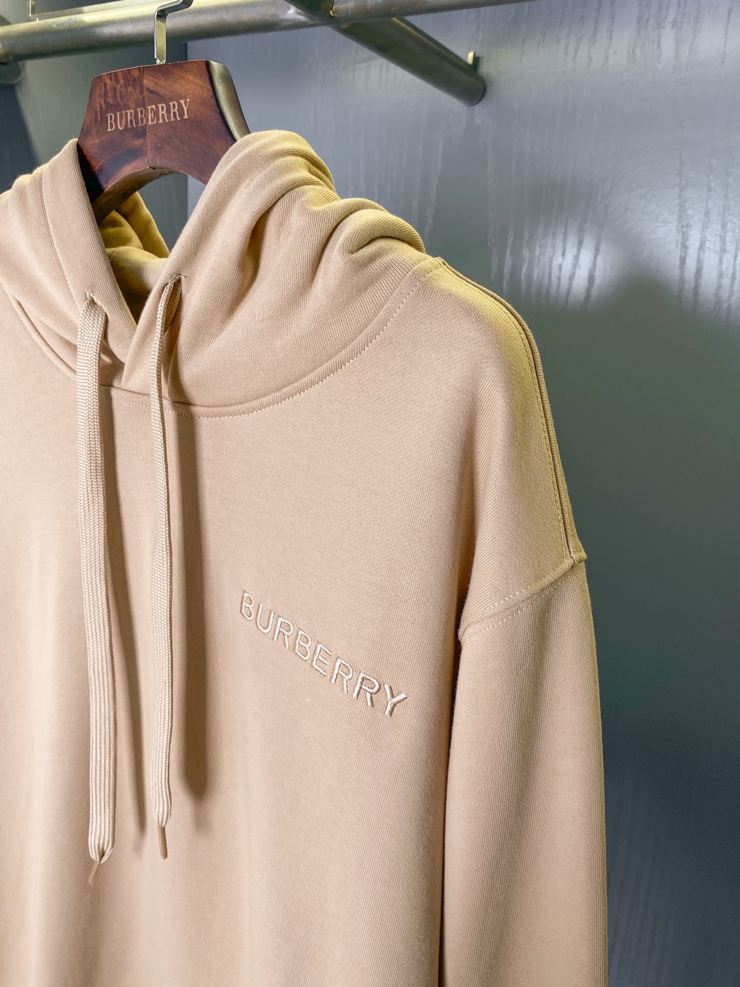 Burberry Unisex Sweatshirt Size S-XXL