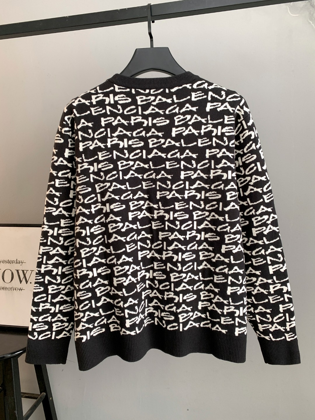 Balenciaga Unisex Sweatshirt Size S-XXL