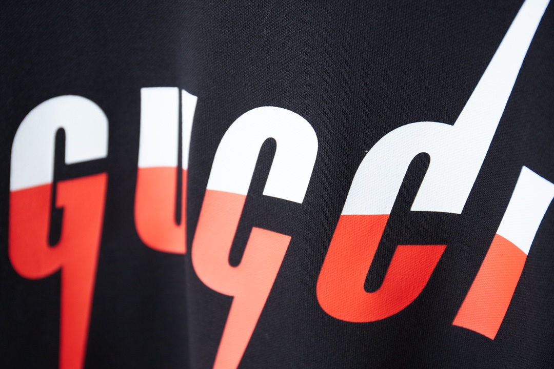 Gucci Unisex Sweatshirt Size S-XL