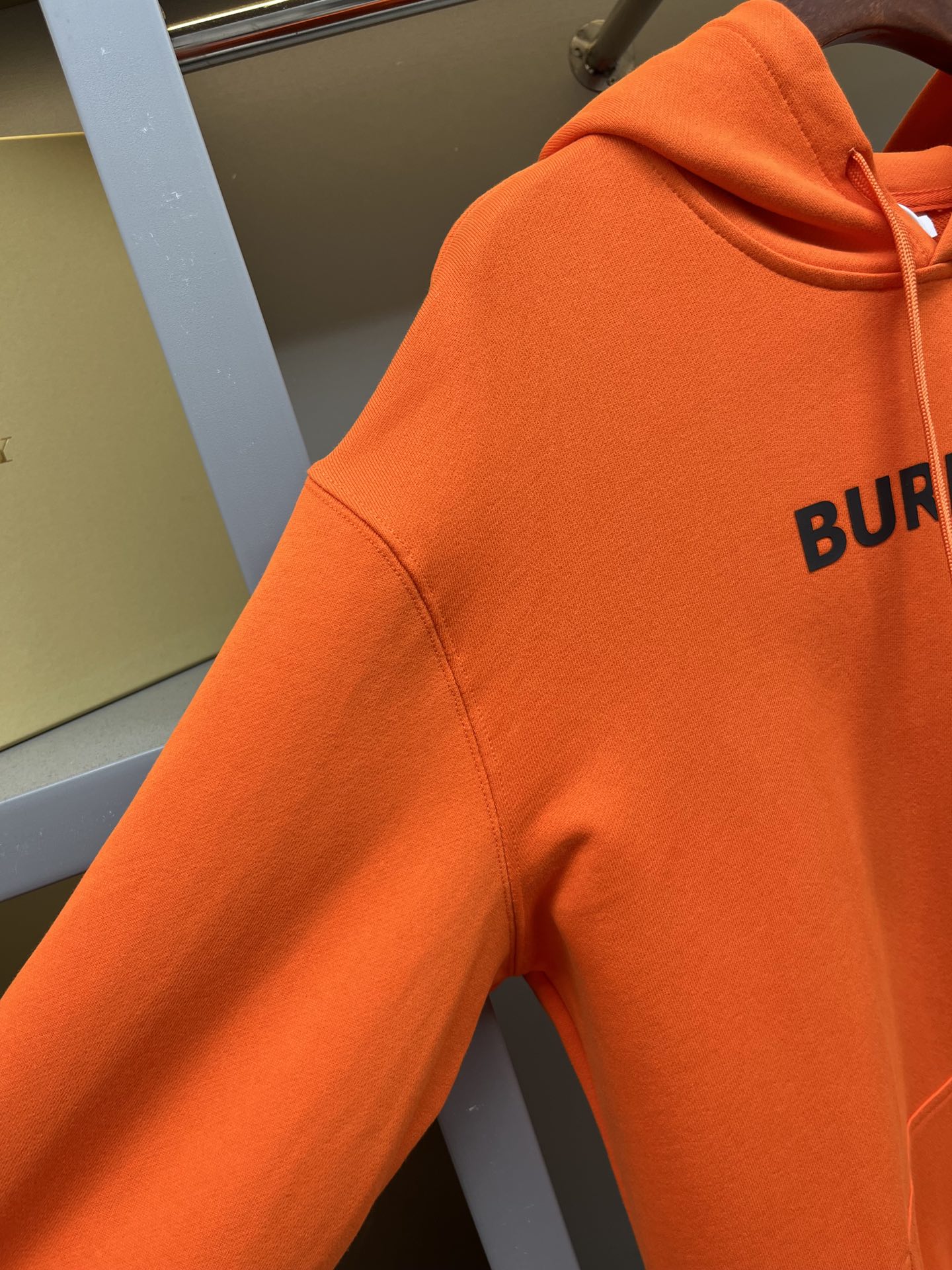 Burberry Unisex Sweatshirt Size S-XXL