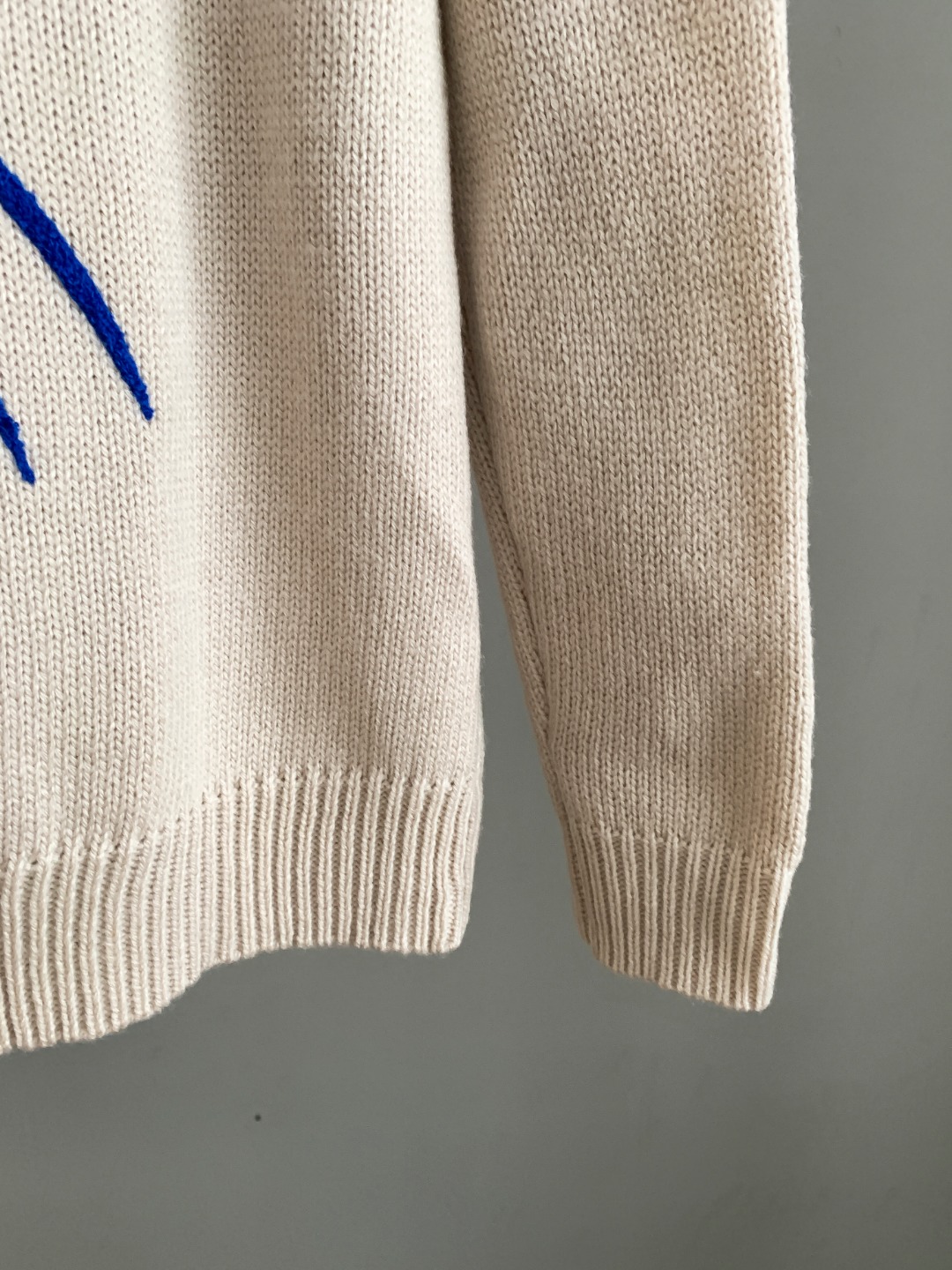 Burberry Unisex Sweatshirt Size S-XXL