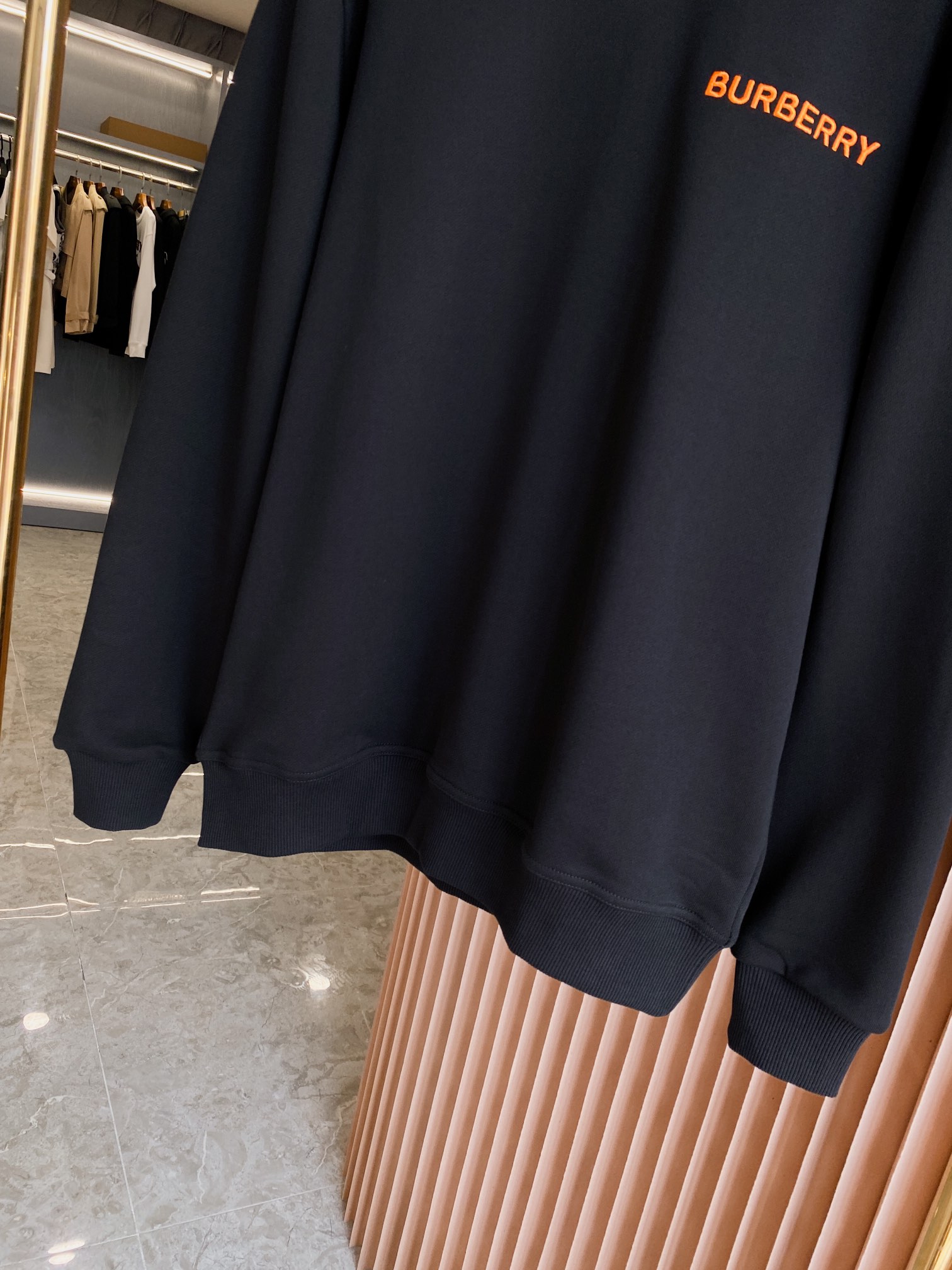 Burberry Unisex Sweatshirt Size S-XXL