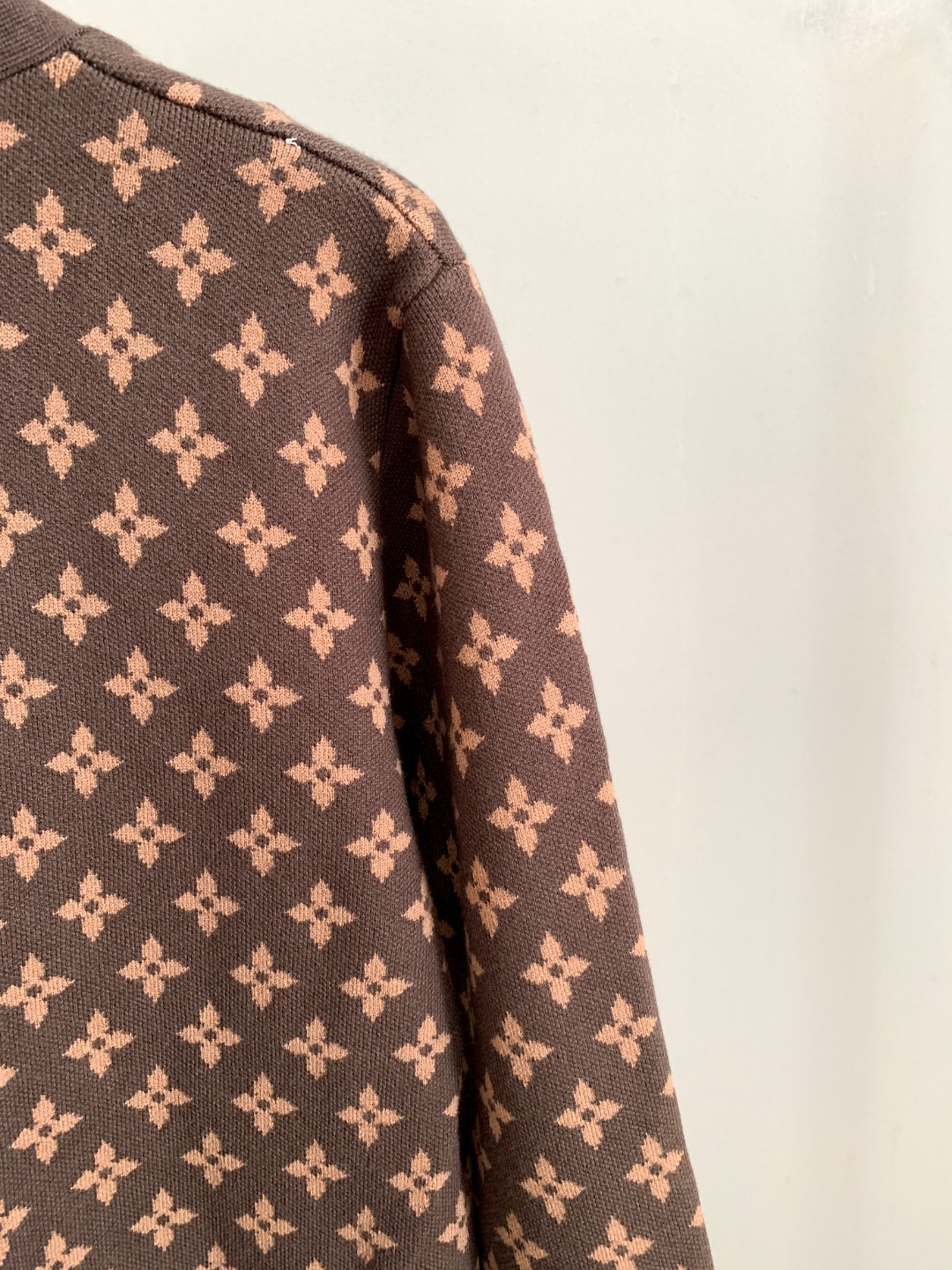 Louis Vuitton Unisex Sweatshirt Size S-XXL