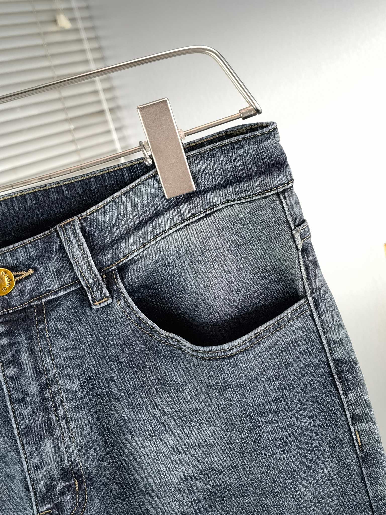 Louis Vuitton Jeans Men Size 29-42