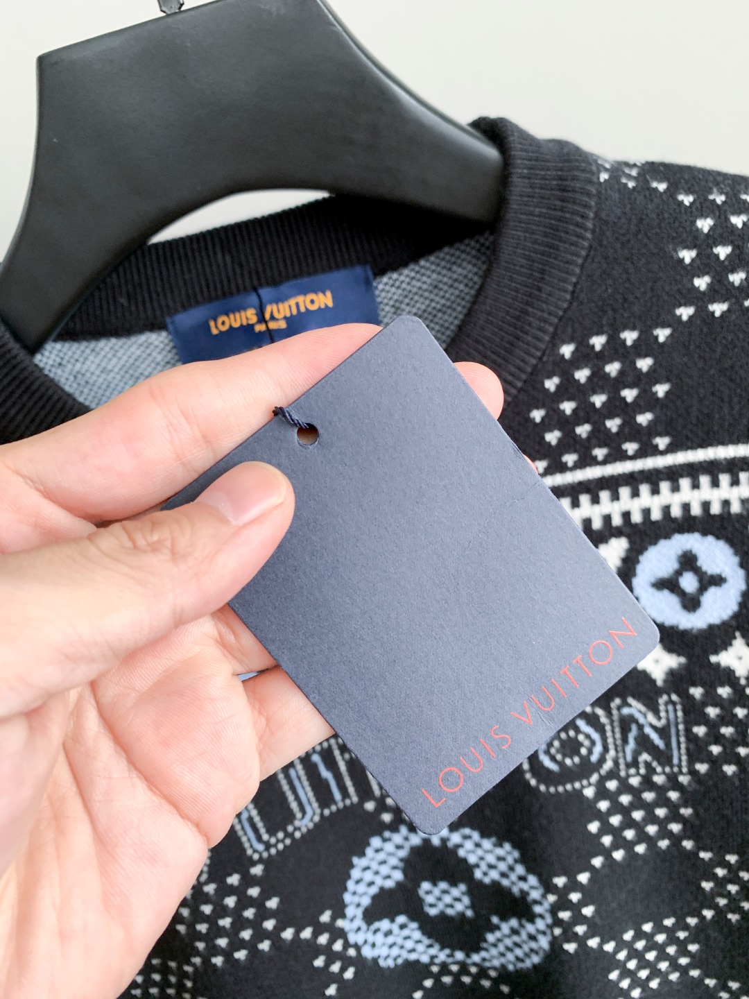 Louis Vuitton Unisex Sweatshirt Size S-XXL