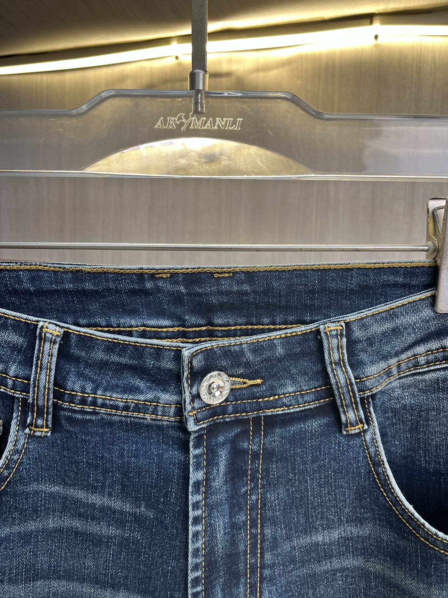 Valentino Jeans Men Size 28-38