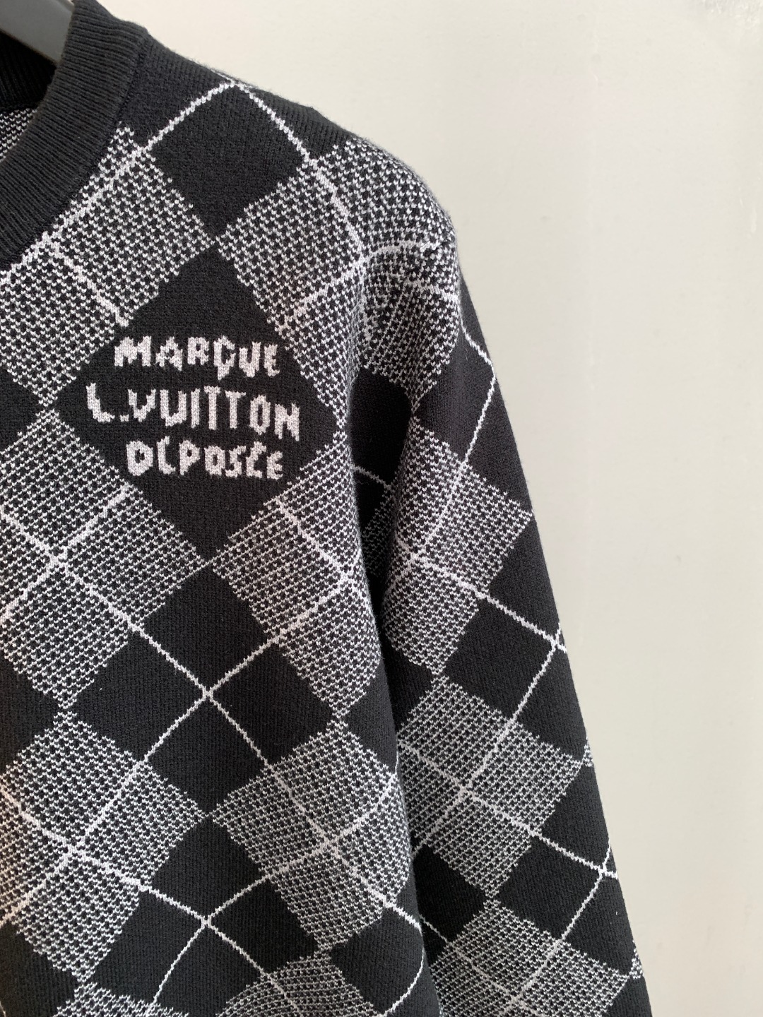 Louis Vuitton Unisex Sweatshirt Size S-XXL