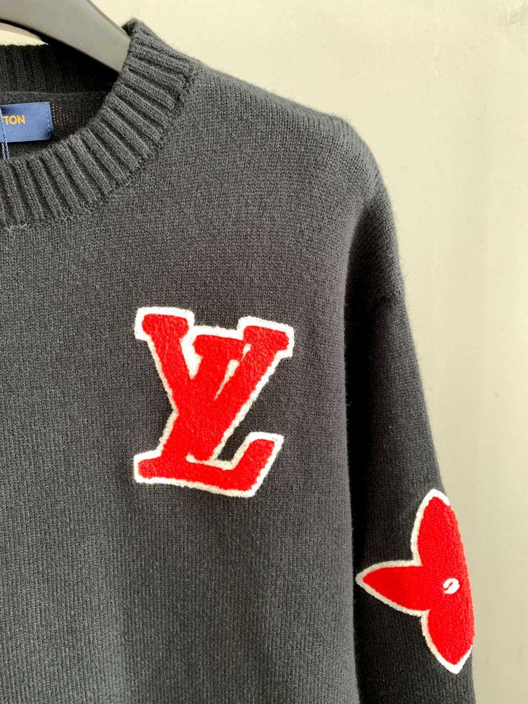 Louis Vuitton Unisex Sweatshirt Size S-XXL
