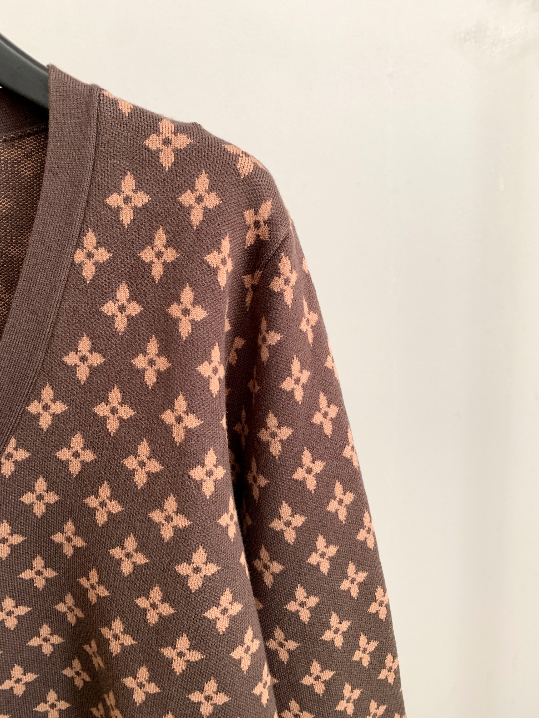 Louis Vuitton Unisex Sweatshirt Size S-XXL