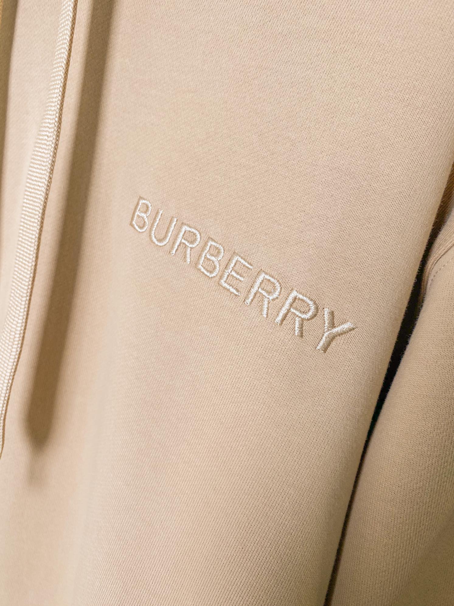 Burberry Unisex Sweatshirt Size S-XXL
