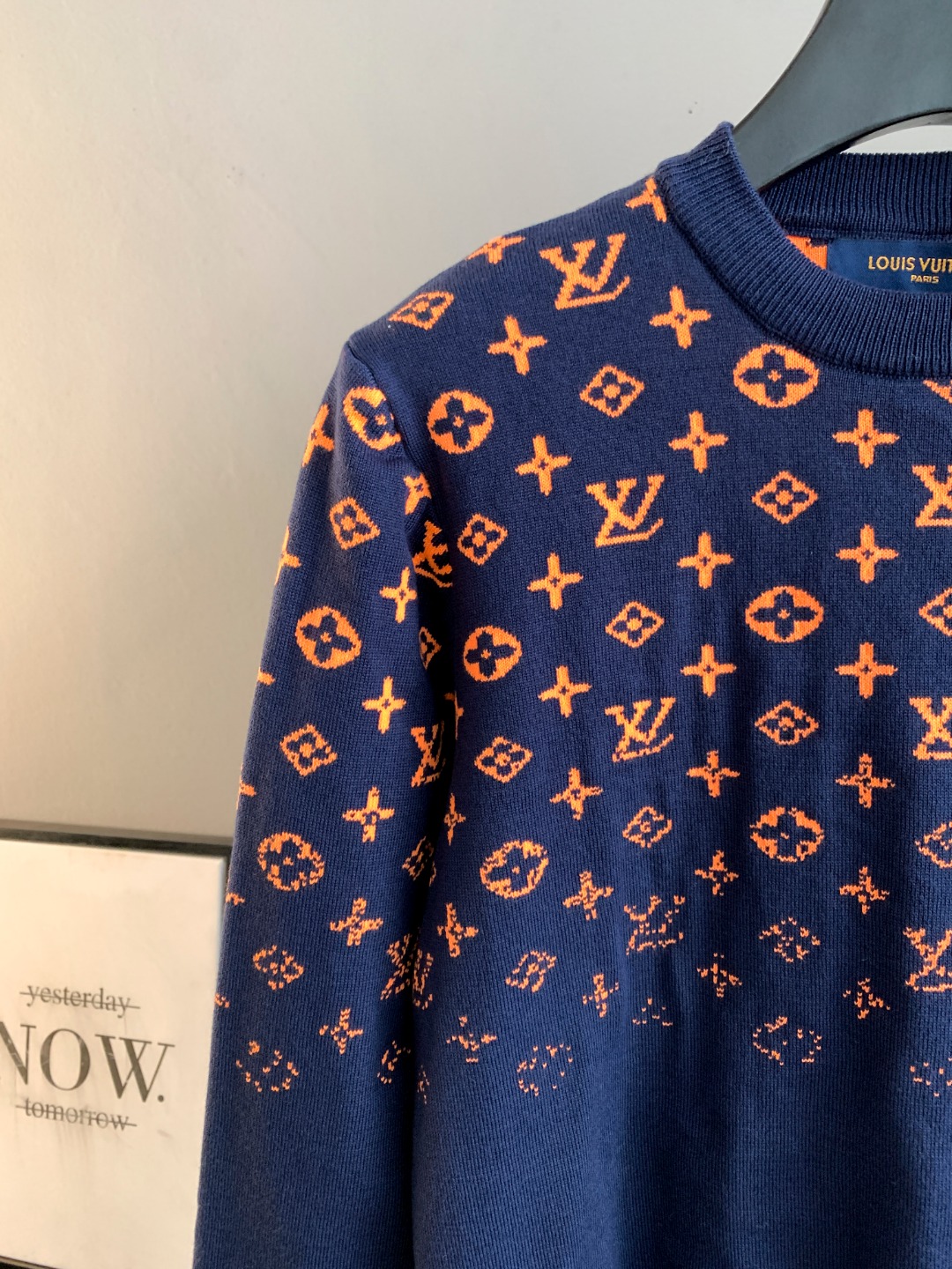 Louis Vuitton Unisex Sweatshirt Size S-XXL