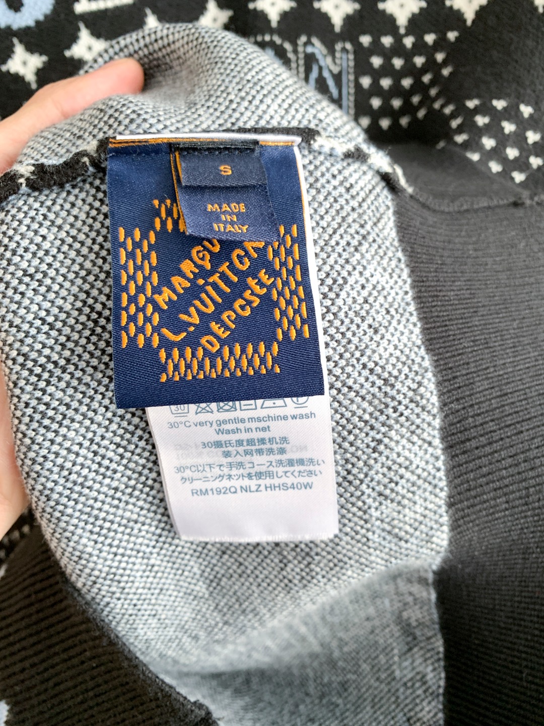 Louis Vuitton Unisex Sweatshirt Size S-XXL