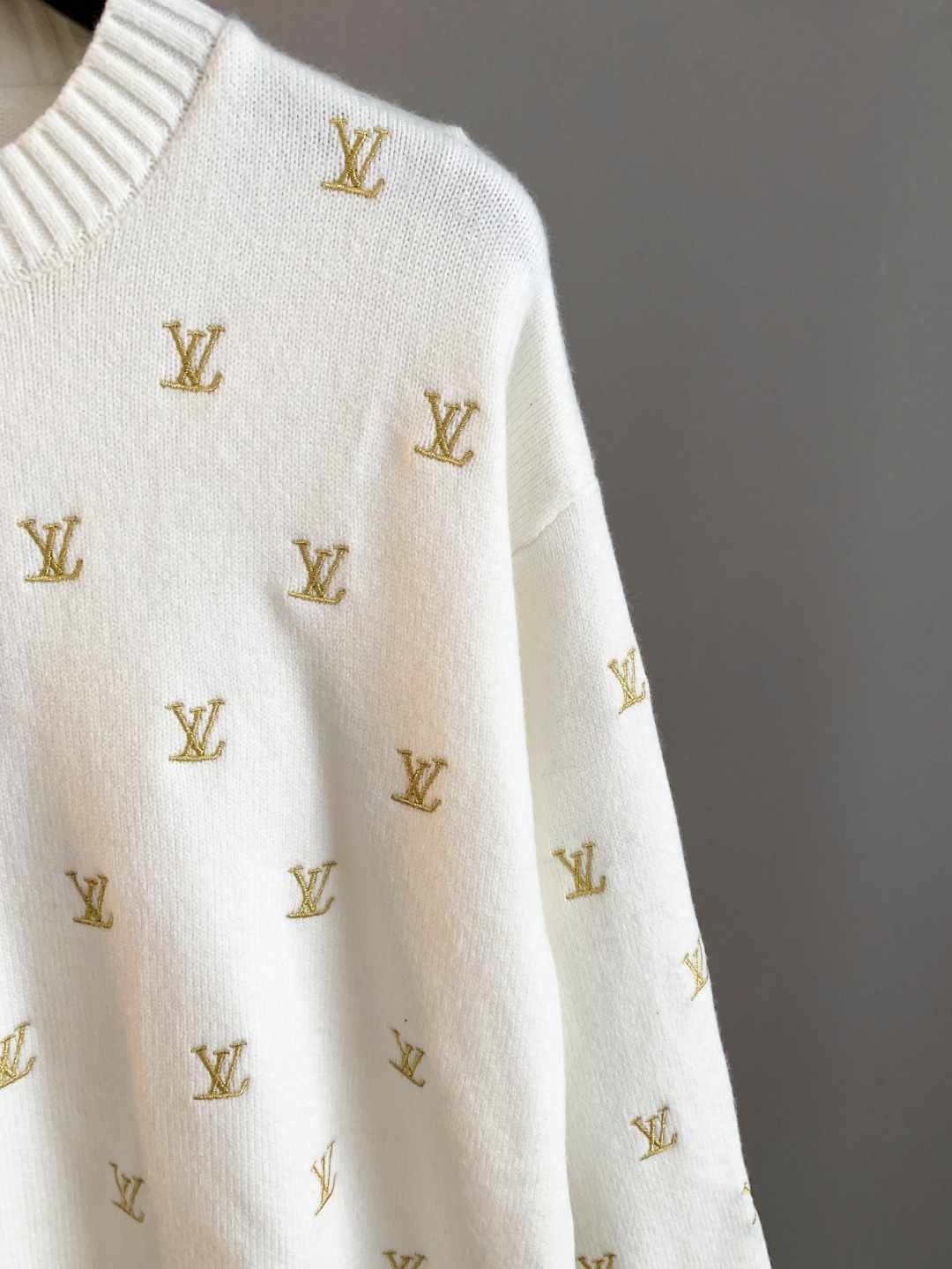 Louis Vuitton Unisex Sweatshirt Size S-XXL