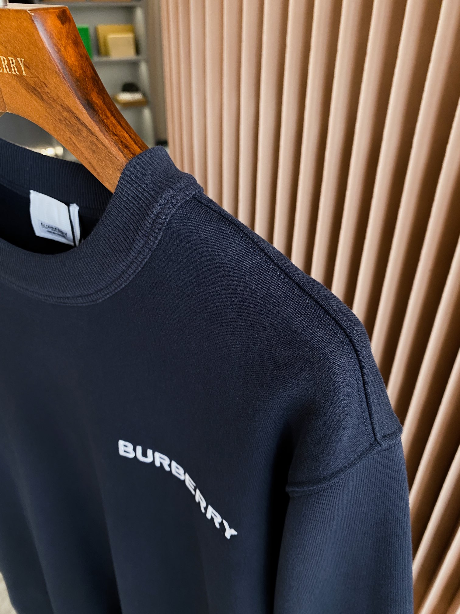 Burberry Unisex Sweatshirt Size S-XXL