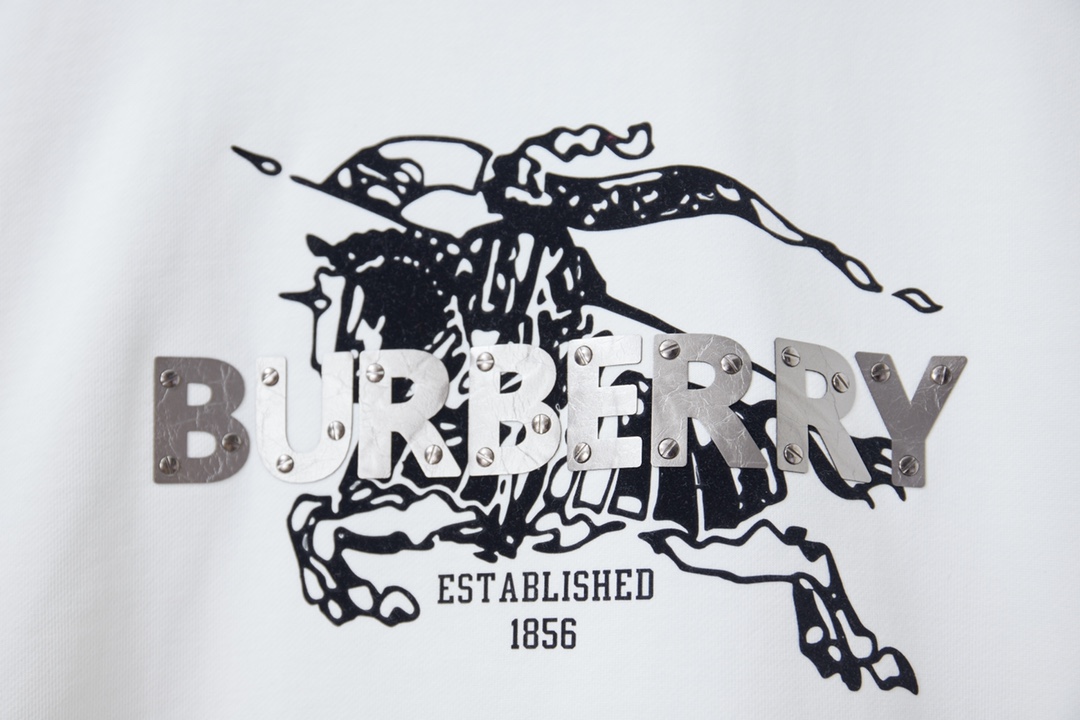 Burberry Unisex Sweatshirt Size S-XL