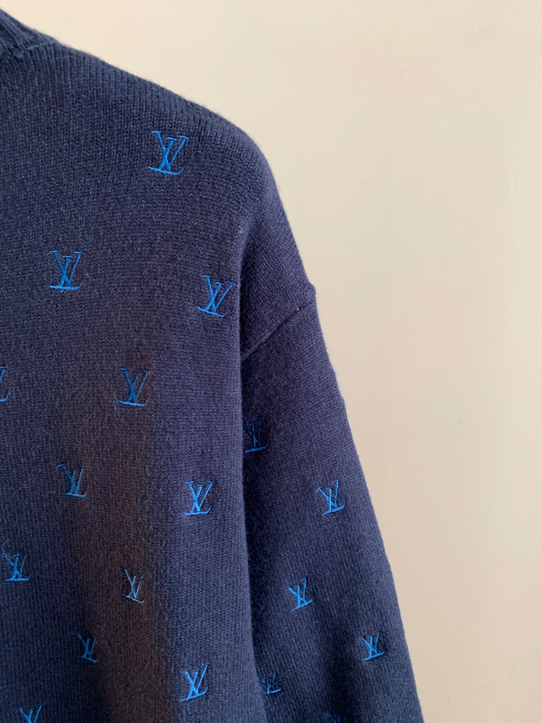 Louis Vuitton Unisex Sweatshirt Size S-XXL