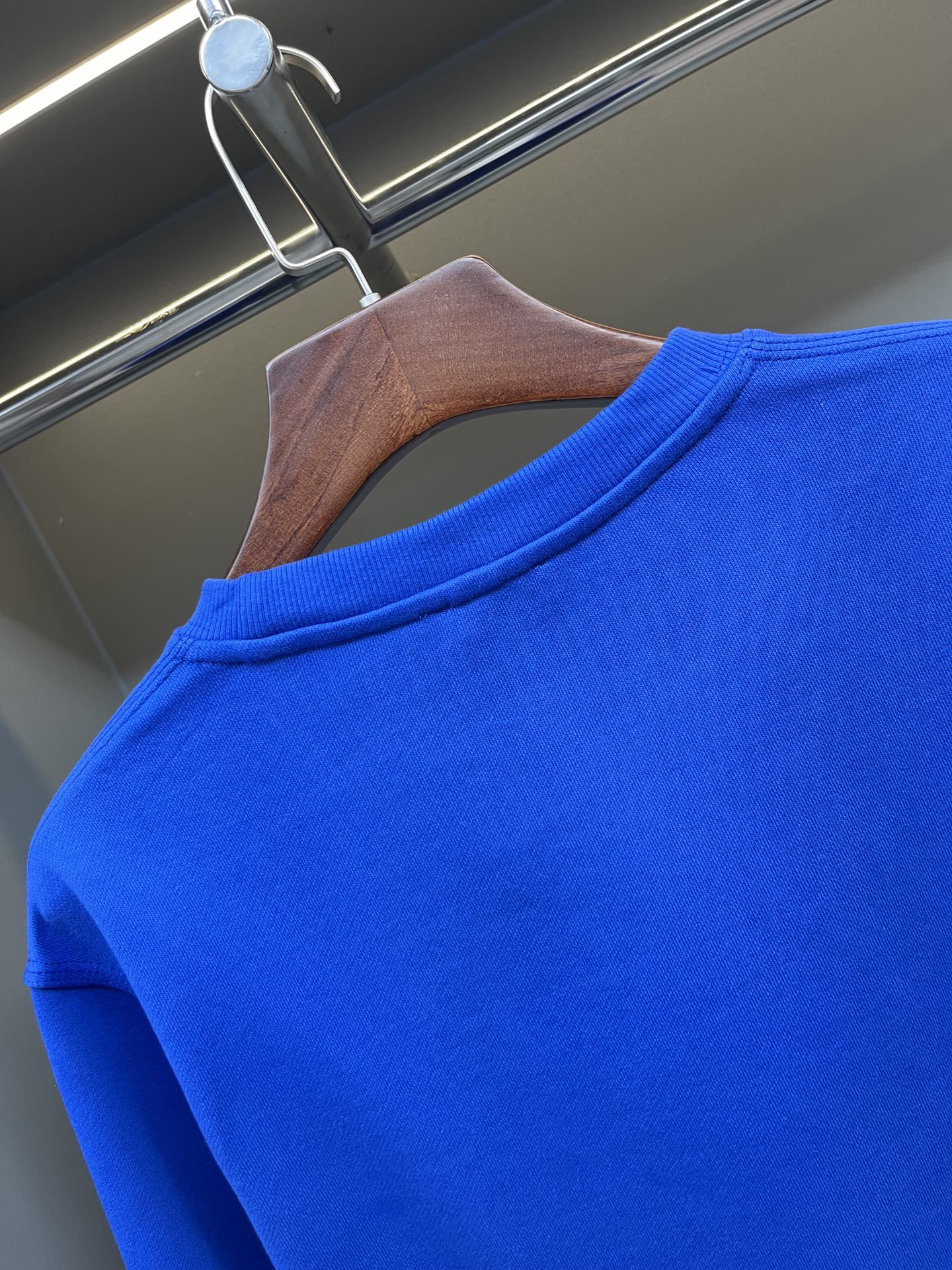 Burberry Unisex Sweatshirt Size S-XXL