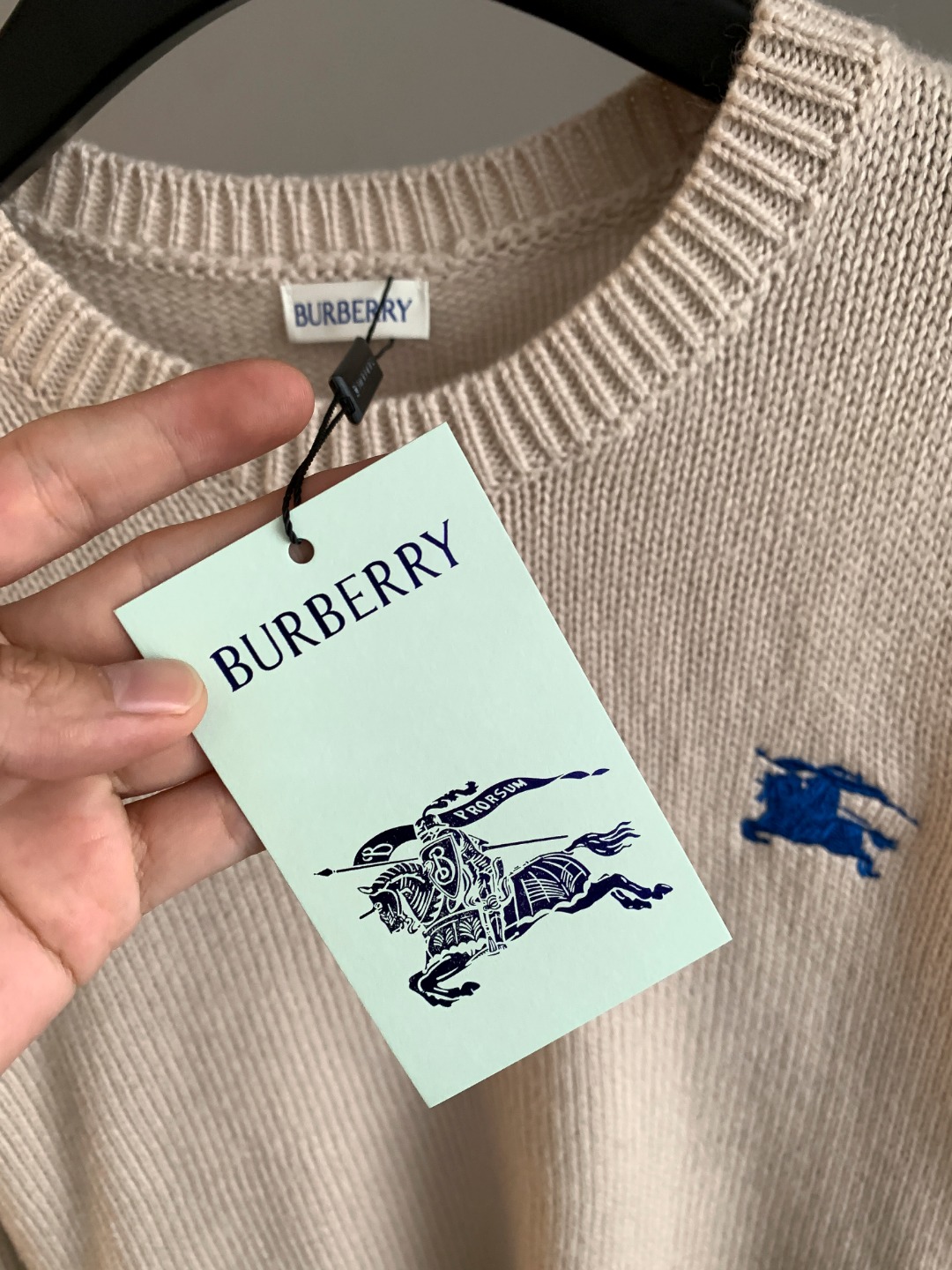 Burberry Unisex Sweatshirt Size S-XXL