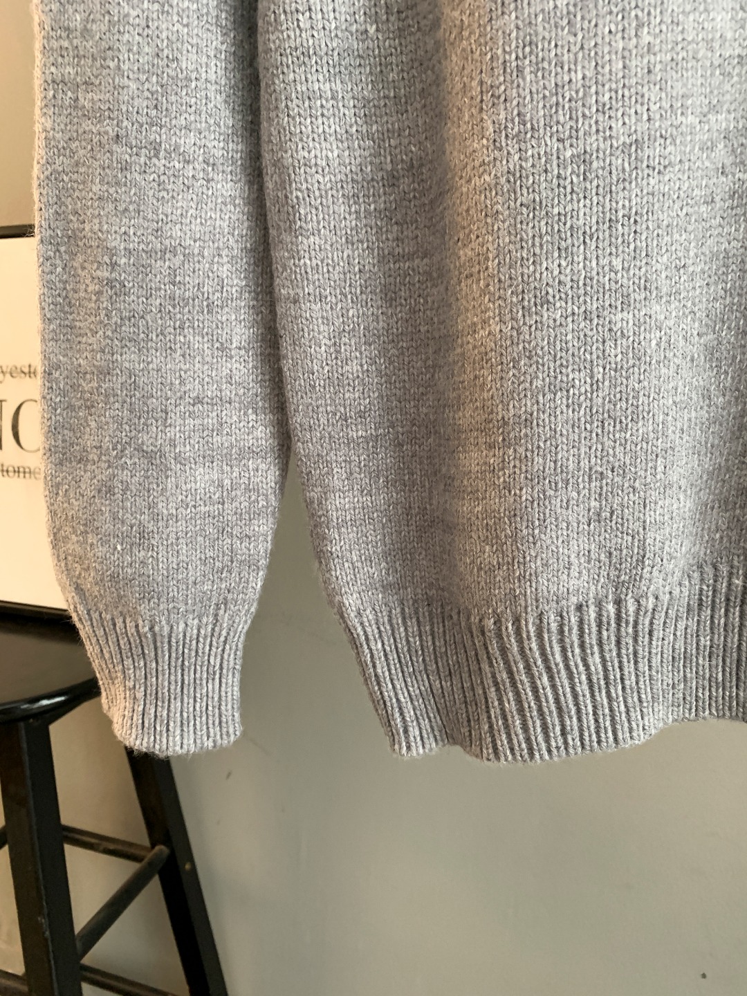 Burberry Unisex Sweatshirt Size S-XXL